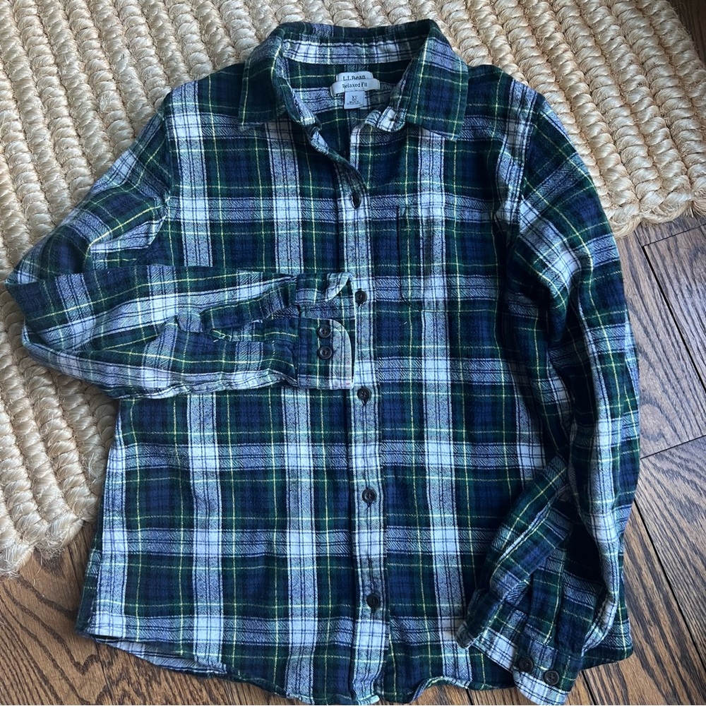 L.L BEAN BLACKWATCH flannel shirt xs
Ladies